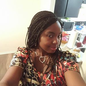 Meet your Posher, Mercedes